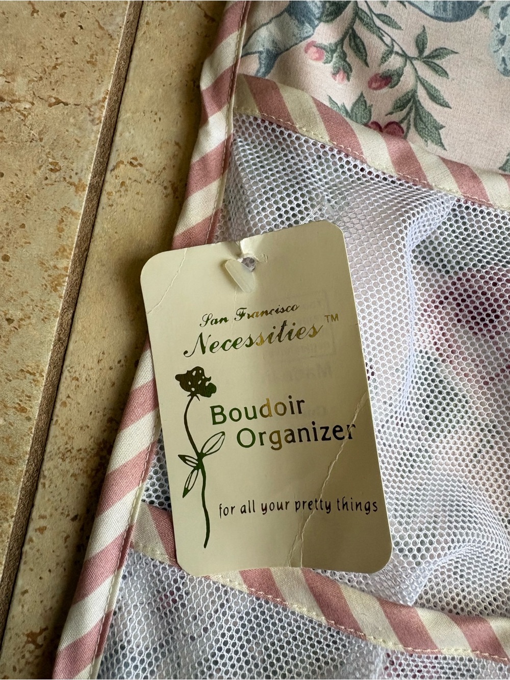 Vintage Closet Hanger - Picture 10 of 10